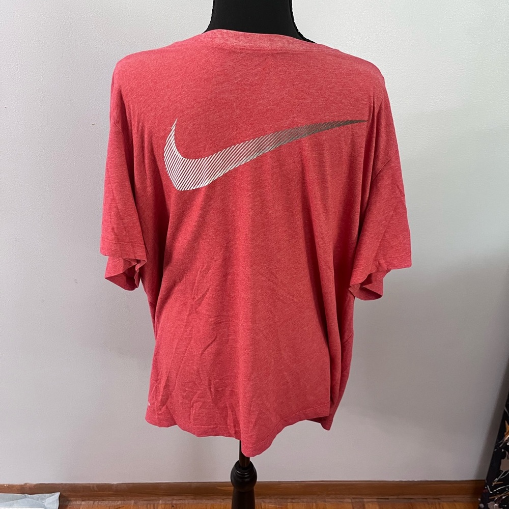 NIKE TEE dry-fit